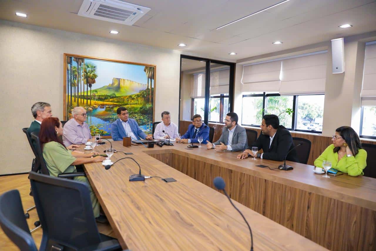 Governo reforça alinhamento com a Receita Federal para implantação de Porto Seco em Roraima